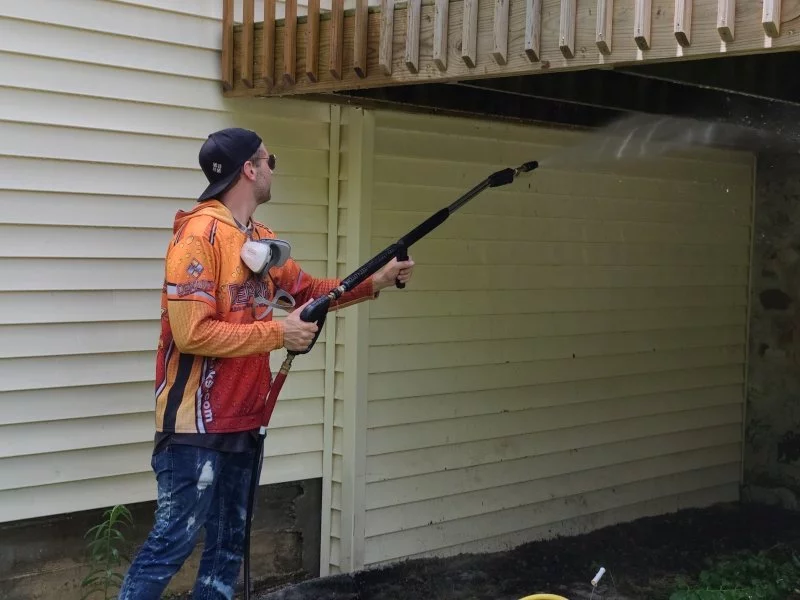 Tips for Cleaning Tough Stains with A Battery Operated Power Washer