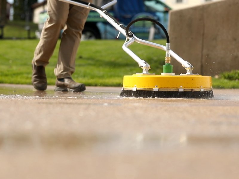 Concrete Cleaners for Driveway